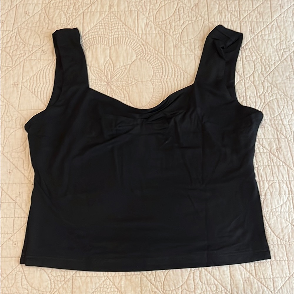 Black Sleeveless Top Size L